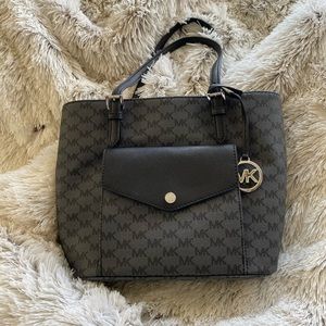 michael kors purse